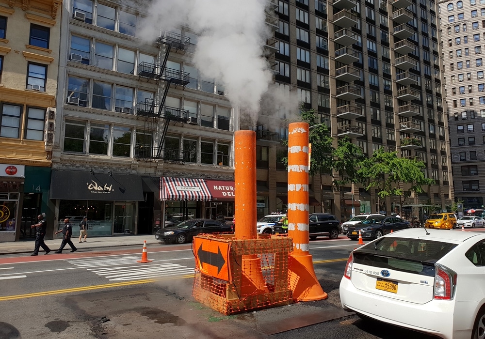 Les rues de Manhattan fument